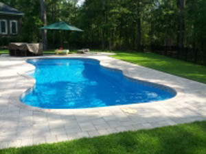 pool-installation-coral-sea-fiberglass-pool-beautiful-and-durable
